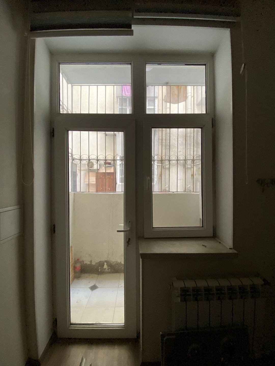 Pəncərə və qapı — Təmir və inşaat, Bakı (2)