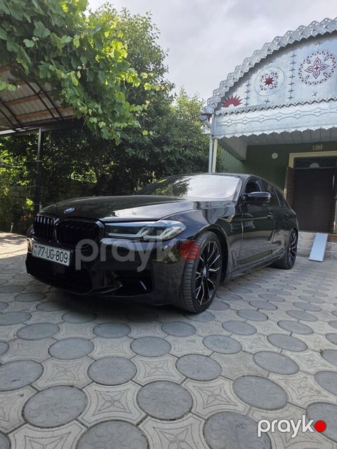 BMW 530, 2.0 L, 2019 il, 120 000 km