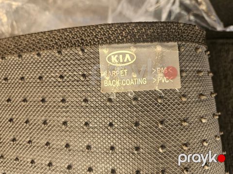 KIA Sorento 2017 ayaqaltıları