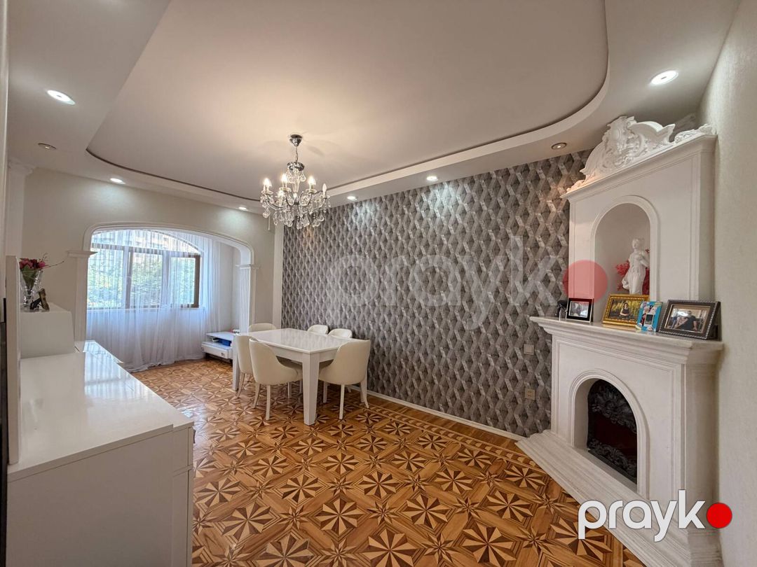 Satılır 4 otaqlı köhnə tikili 110 m² — Mənzil, Bakı (12)
