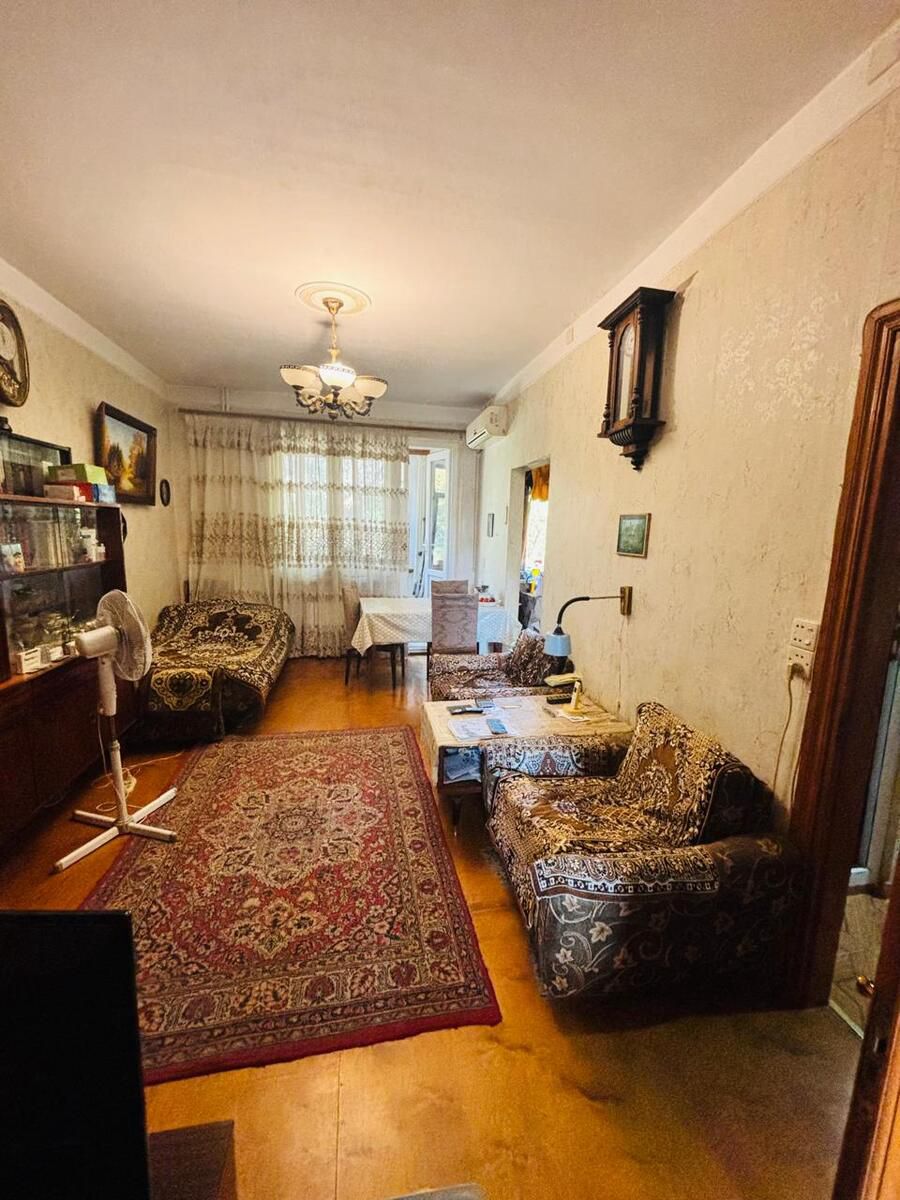 Satılır 2 otaqlı köhnə tikili 50 m² — Mənzil, Bakı