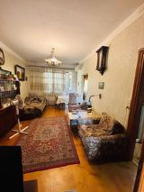 Satılır 2 otaqlı köhnə tikili 50 m² — Emil