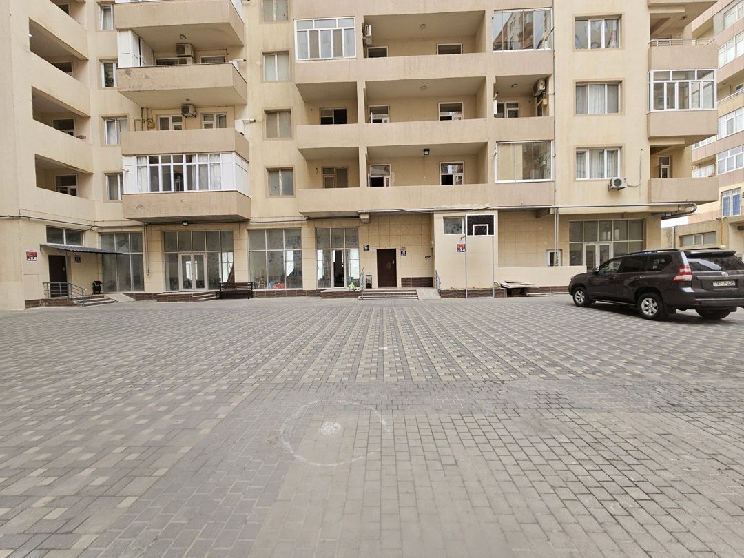 Satılır obyekt 780 m² — Əmlak, Bakı (2)