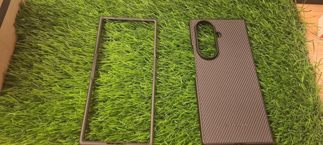 Samsung Galaxy Z Fold 8, Samsung Galaxy Z fold 8 Ultra arxalıqları — Telefonlar və qadjetlər, Bakı (5)