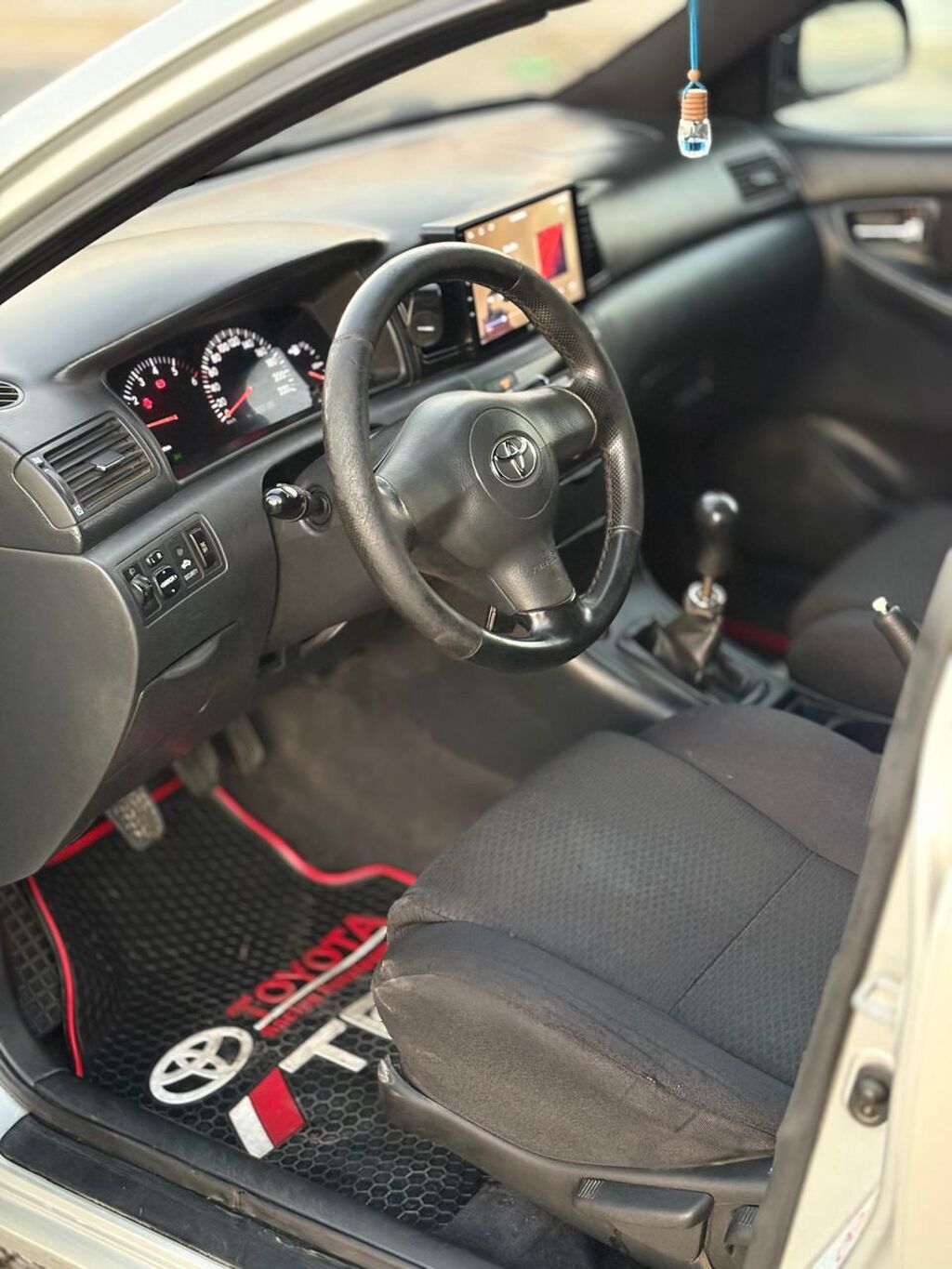 Toyota Corolla: 1.4 l | 2006 il Universal — Avto, Qobu (6)