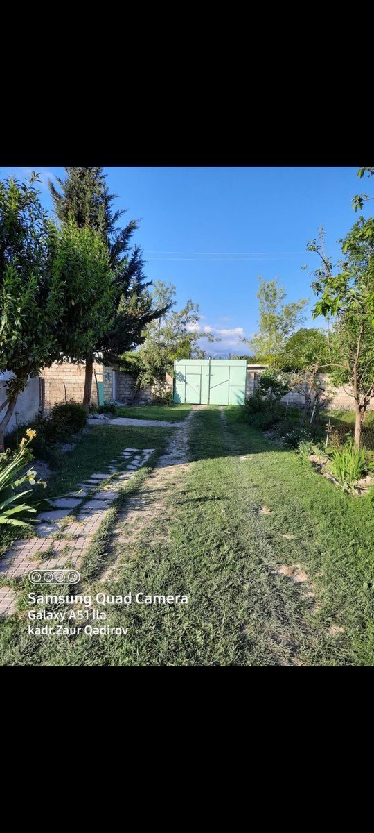 Həyət evi, Şəki küdürlü kəndi — Daşınmaz əmlak, Şəki (9)