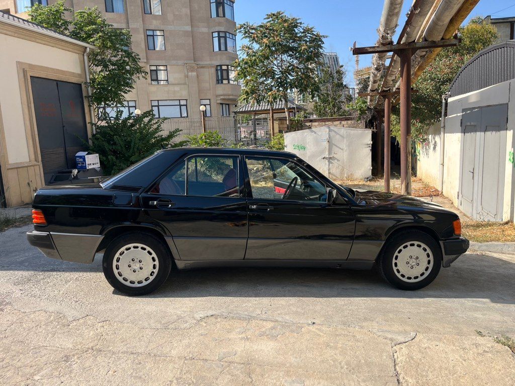 Mercedes 190, 2.0 L, 1993 il, 180 000 km — Avtomobillər, Bakı (10)