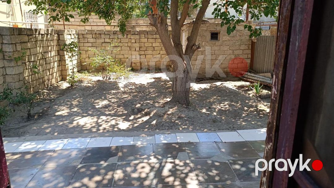 Həyət evi, Qara Qarayev m. — Ev, villa, Bakı (3)