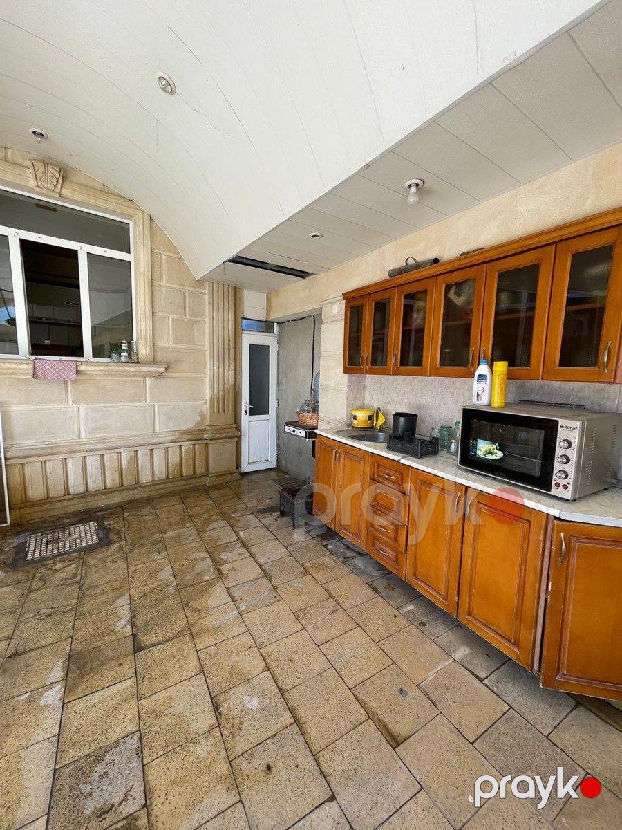 Satılır 6 otaqlı həyət evi/bağ evi 450 m² — Ev, villa, Bakı (5)