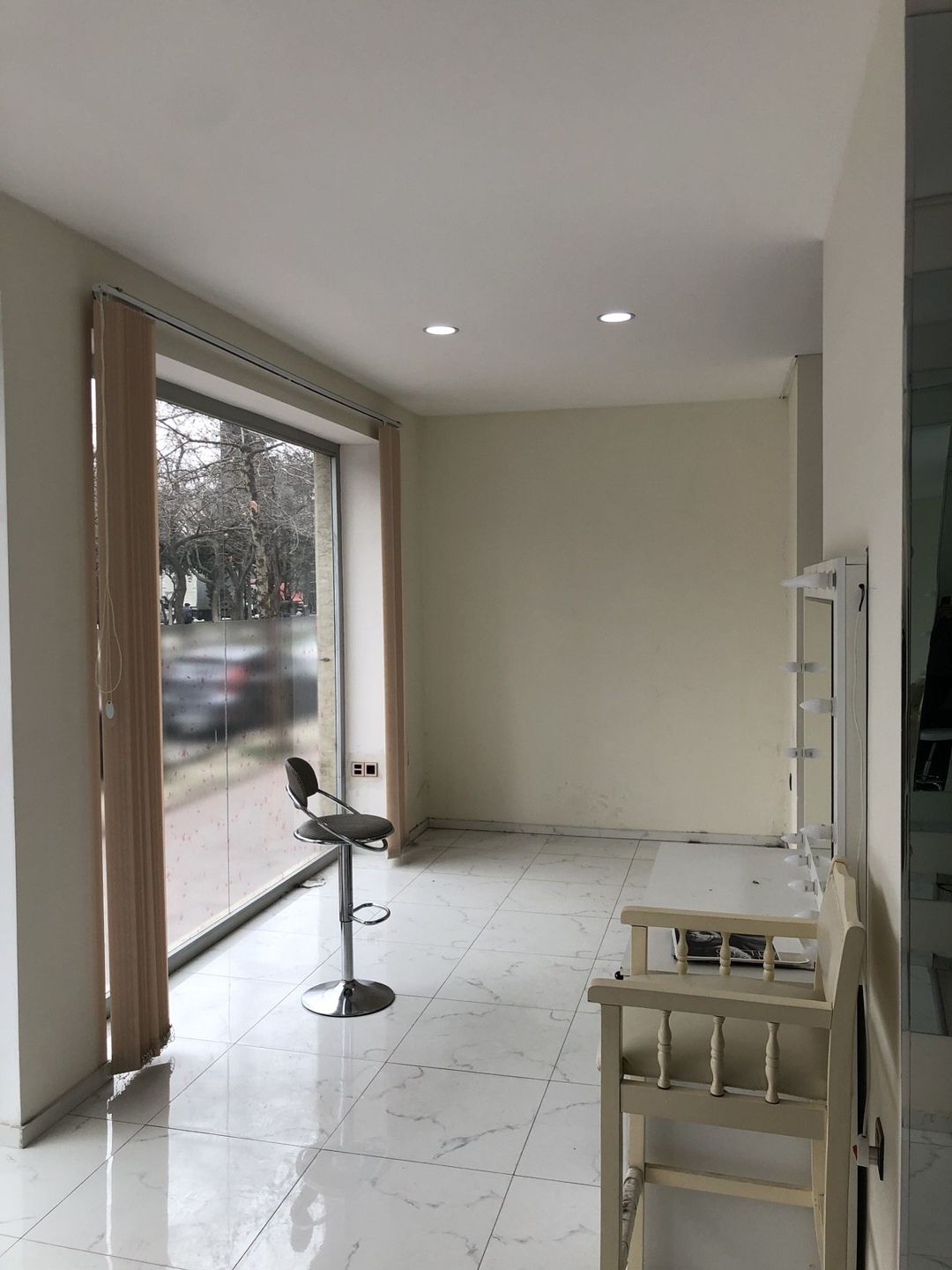 İcarəyə verilir obyekt 80 m² — Əmlak, Bakı (2)