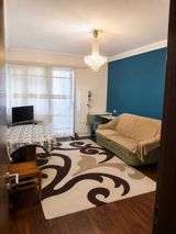 Satılır 2 otaqlı köhnə tikili 65 m² — Zamiq bey
