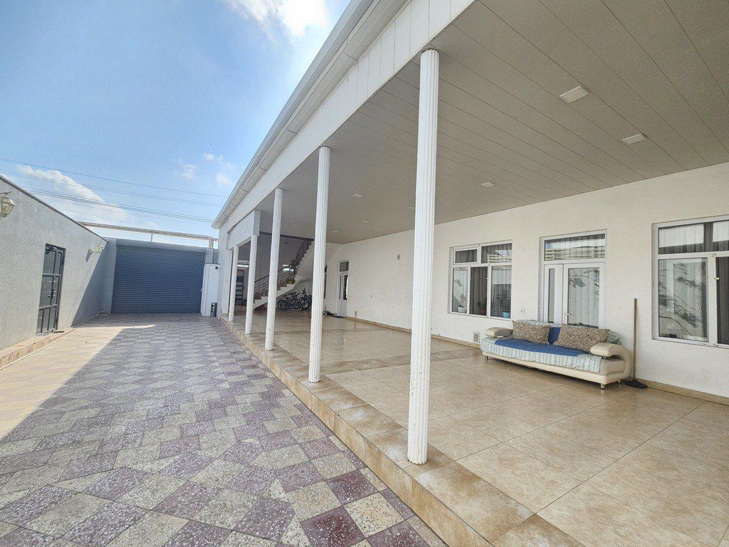 Satılır 8 otaqlı həyət evi/bağ evi 250 m² — Ev, villa, Bakı (5)