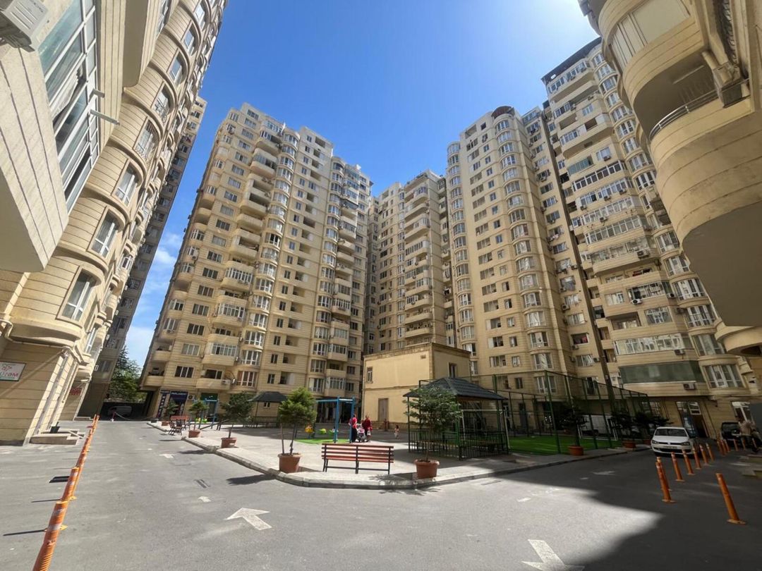 Satılır 2 otaqlı yeni tikili 67 m² — Mənzil, Bakı (2)