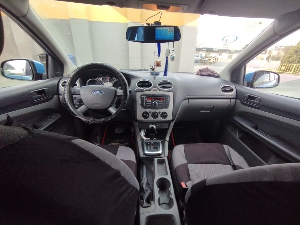 Ford Focus sedan – mavi rəng Texniki və dizayn xüsusiyyətləri: - — Avto, Qobu (3)