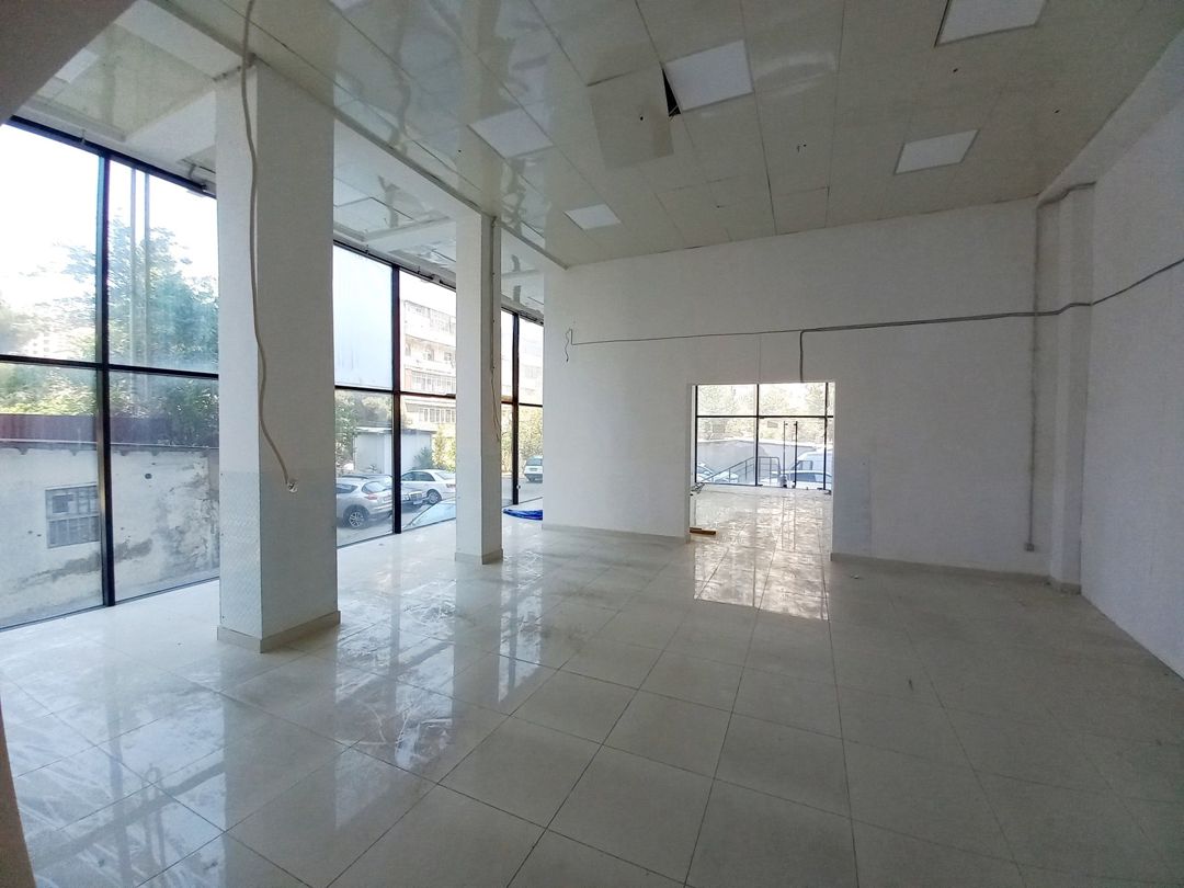 İcarəyə verilir obyekt 190 m² — Əmlak, Bakı (2)