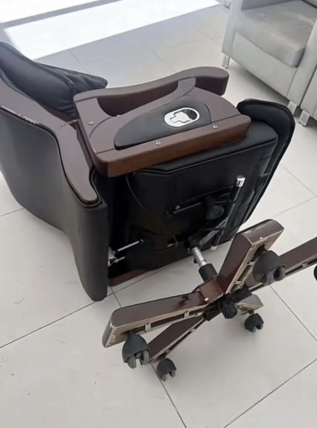 Kreslo temiri ve uzlenmesi adres gellem — Ofis mebeli, Bakı (2)