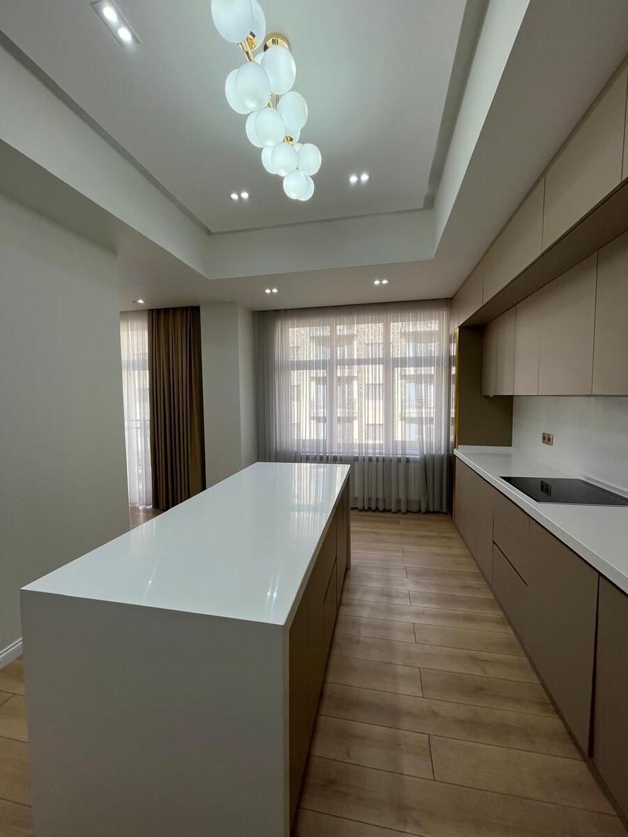 İcarəyə verilir 3 otaqlı yeni tikili 140 m² — Mənzil, Bakı (11)
