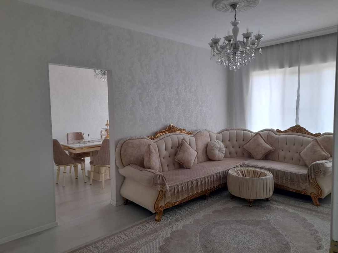 Satılır 5 otaqlı köhnə tikili 100 m² — Mənzil, Bakı (2)