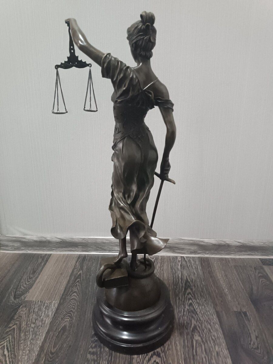 Bürünc heykəlcik Lady Justice (Themis) — Mallar, Bakı (3)