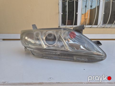 Toyota Camry 2007 sağ farası
