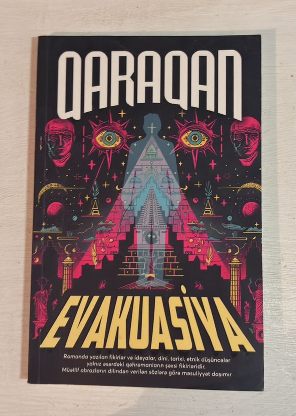 Məhsul: “Evakuasiya” – Qaraqan (kitab) Təsvir: - Azərbaycan dilli — Kitablar və jurnallar, Digah