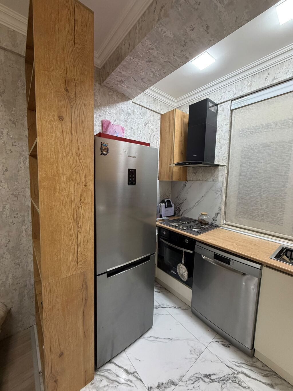 Qutuluş 93 de 6 mərtəbəli binanın 2 ci mərtəbəsində 73 kv şəxsi — Mebel, Masazır (6)