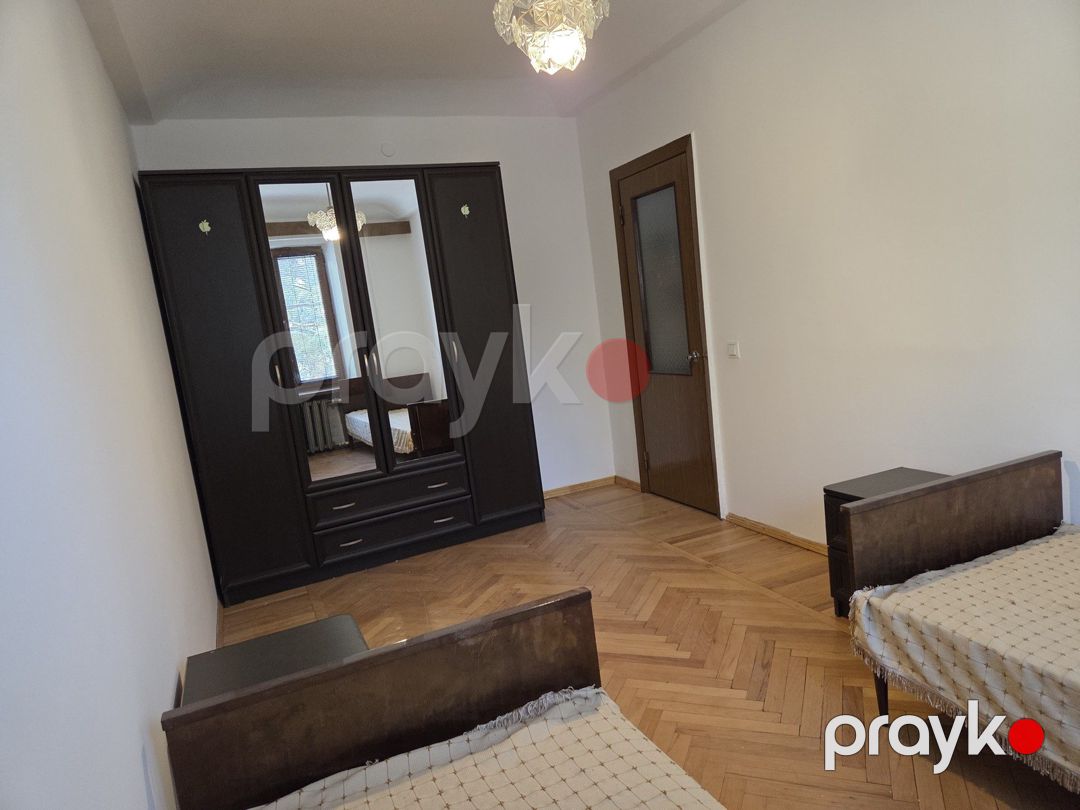 İcarəyə verilir 4 otaqlı köhnə tikili 110 m² — Mənzil, Bakı (2)