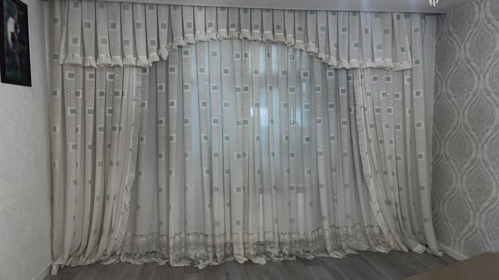 İşlənmiş, Pərdə — Mallar, Bakı (4)