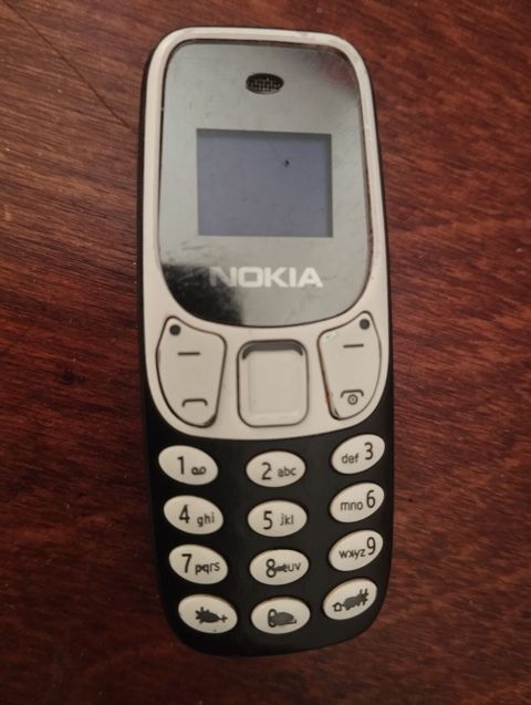 Nokia 3310, rəng - Qara, Düyməli