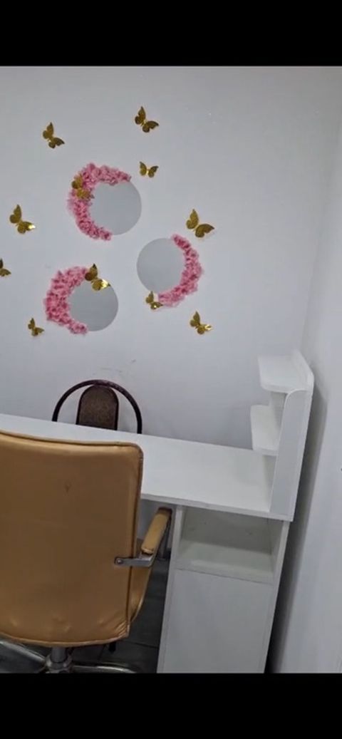 Salon avadanliqlari ile birge Arenda’ya verilir gence seheri Türk