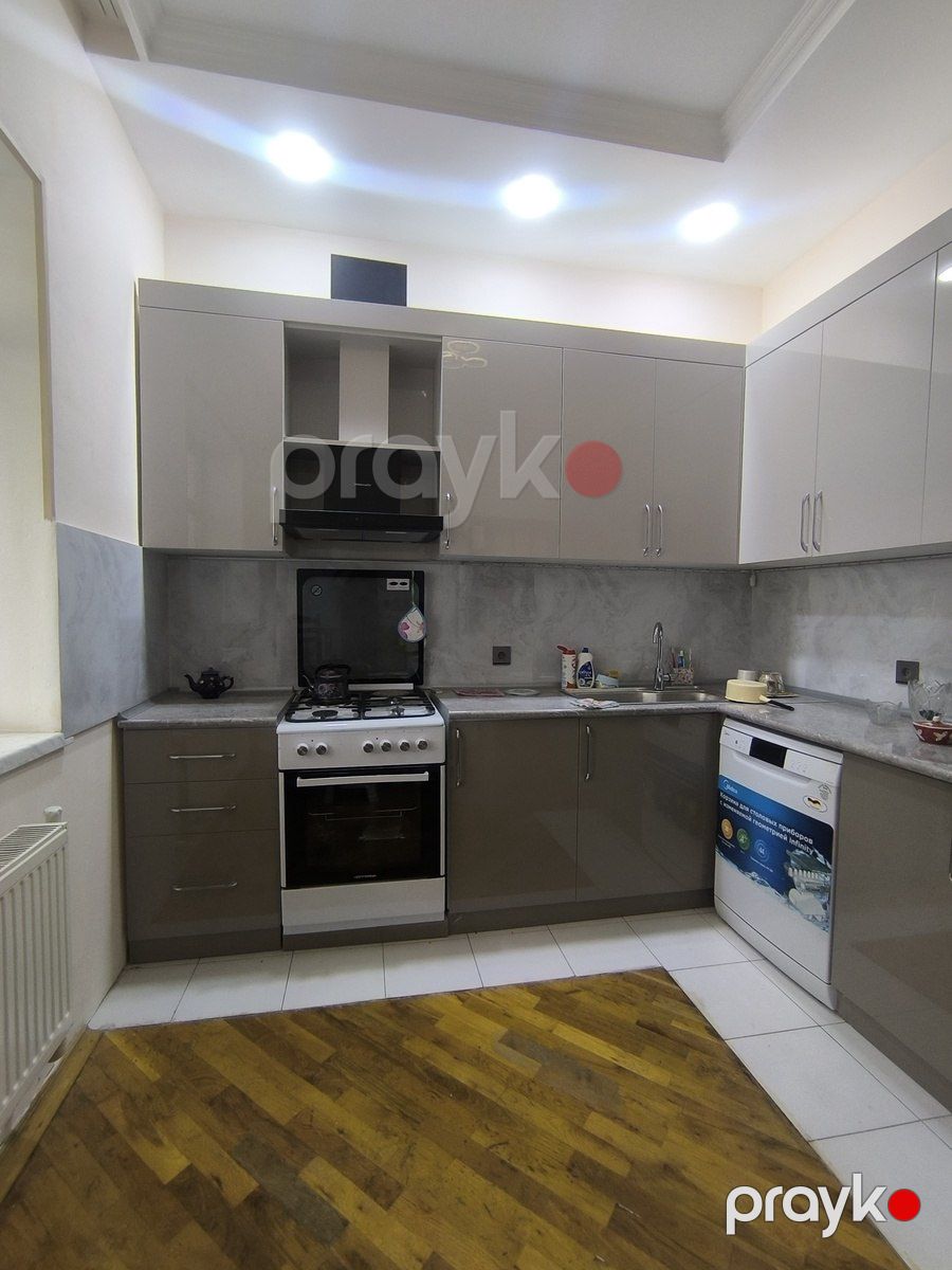 Satılır 5 otaqlı həyət evi/bağ evi 260 m² — Ev, villa, Bakı (11)
