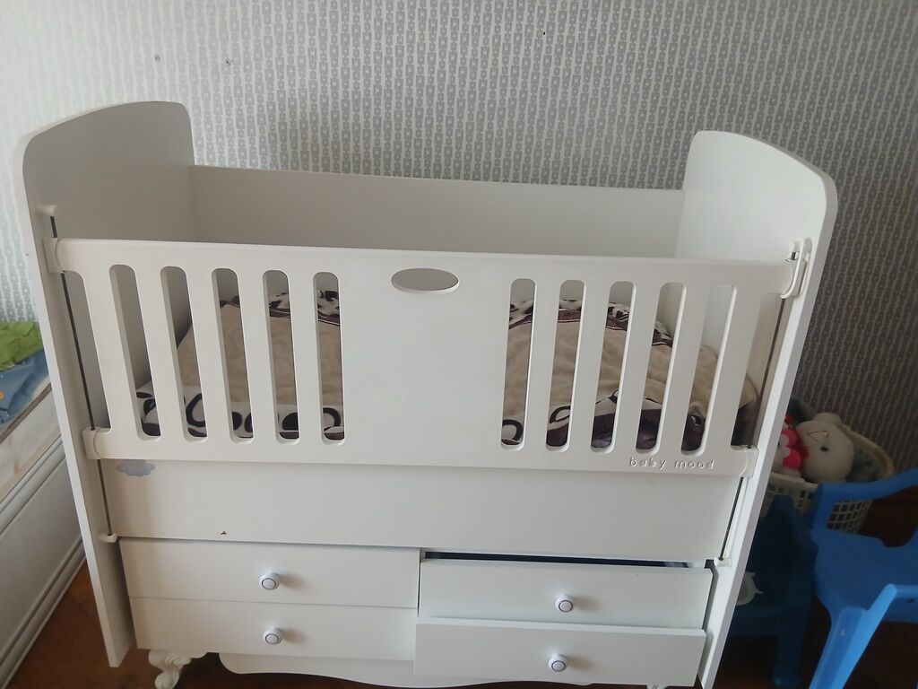 Ağ rəngli uşaq beşiyi – “Baby Mood” model - Material: MDF/laminat ağ — Mebel, Bakı