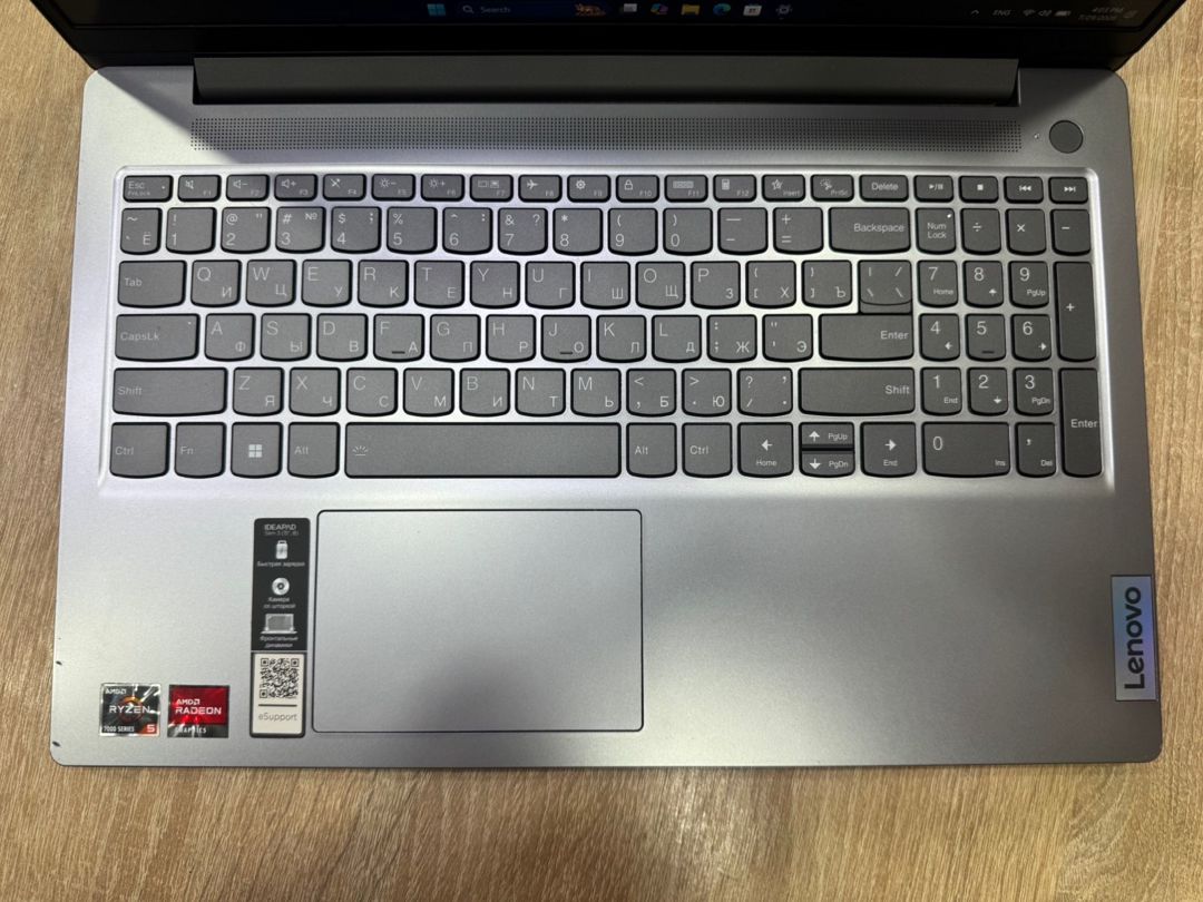 Lenovo Ideapad Slim 3 R5 — Elektronika, Bakı (8)