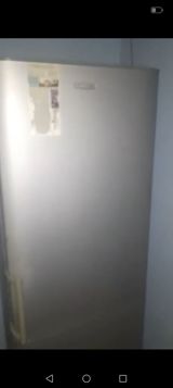 Soyuducu 100azn. tam işlek. ustada olmayib. Unvan — Damla