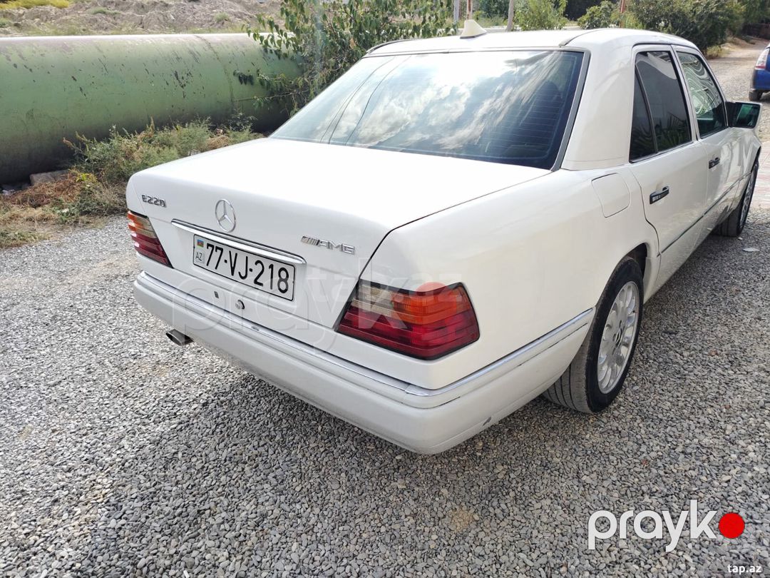 Mercedes E 220, 1994 il 77-VJ-218 — Avtomobillər, Bakı (8)