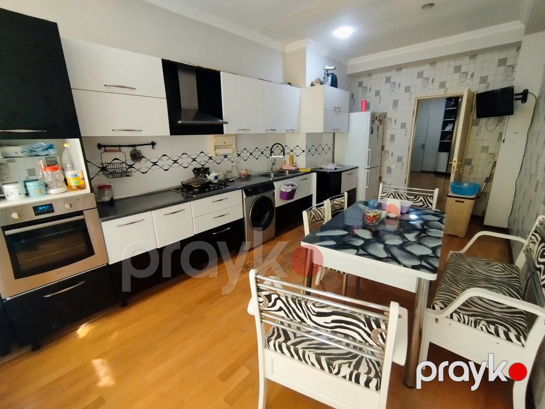 3-otaqlı yeni tikili, 8 Noyabr m., 150 m² — Daşınmaz əmlak, Bakı (10)