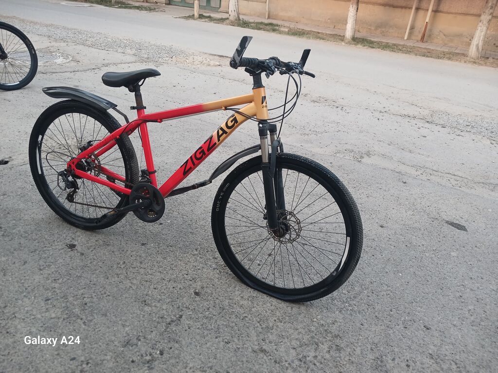 Esil qiymet 250azn dir ucuz qiymete qoylubu — Velosipedlər, Salyan