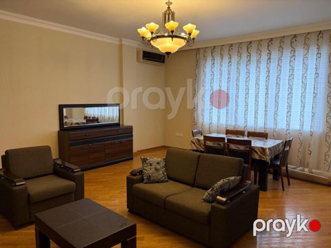 İcarəyə verilir 3 otaqlı yeni tikili 150 m²