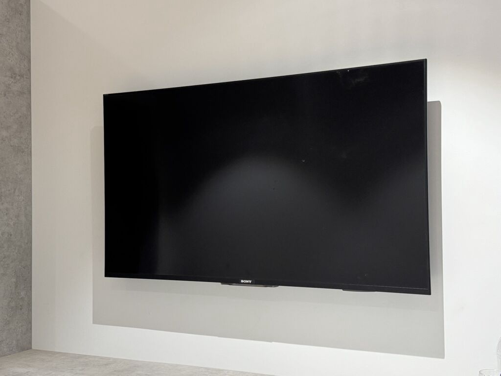 Sony divar televizoru - Təxmini diaqonal: 55–65 düym aralığı (geniş — Televizorlar, Bakı (2)
