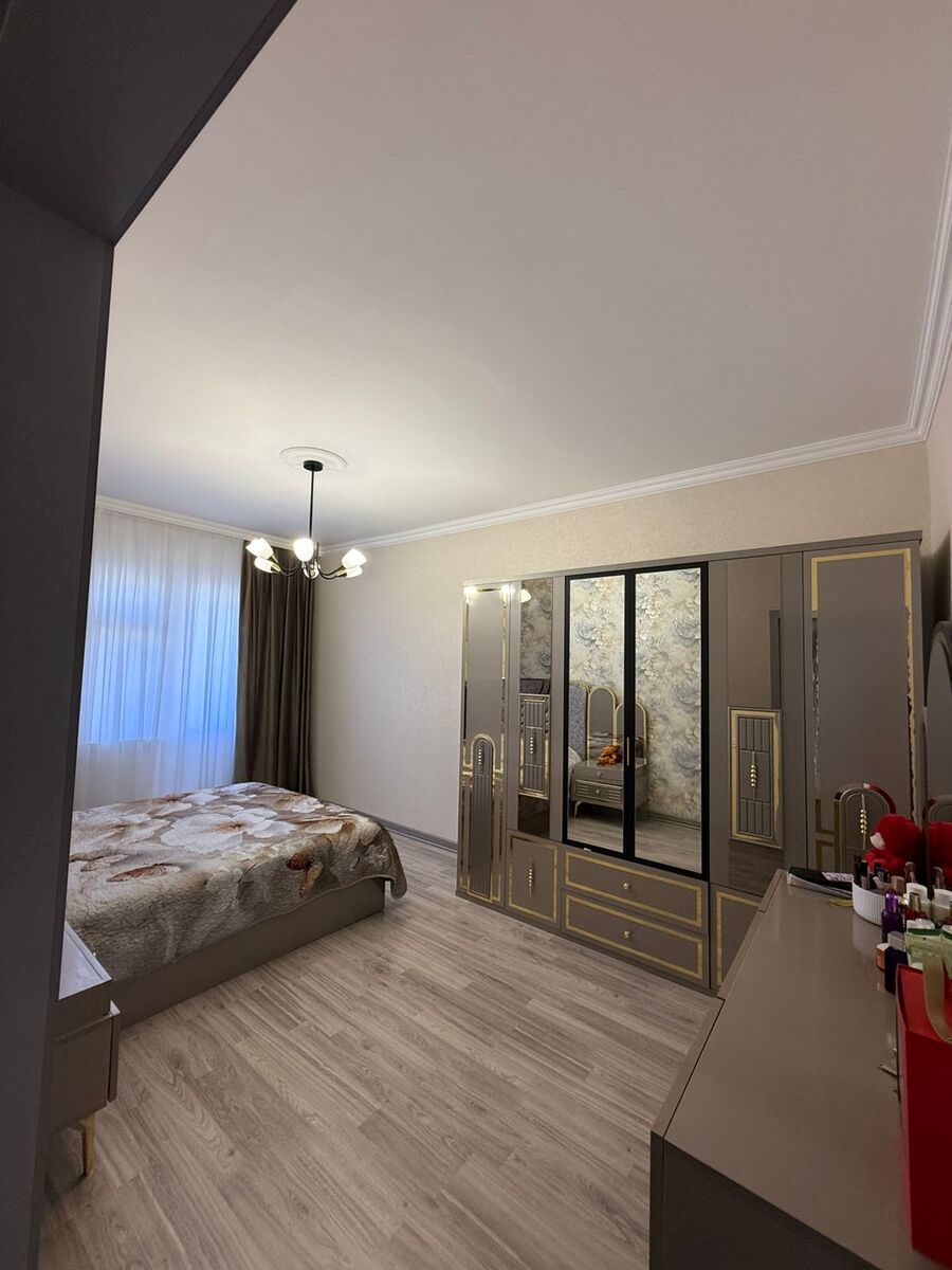 Satılır 4 otaqlı köhnə tikili 110 m² — Mənzil, Bakı (6)
