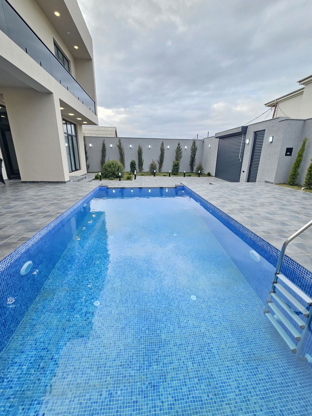 Satılır 5 otaqlı həyət evi/bağ evi 250 m² — Ev, villa, Bakı (7)