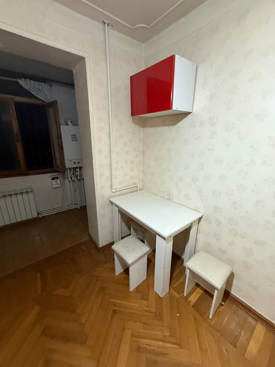 İcarəyə verilir 3 otaqlı köhnə tikili 75 m² — Mənzil, Bakı (11)