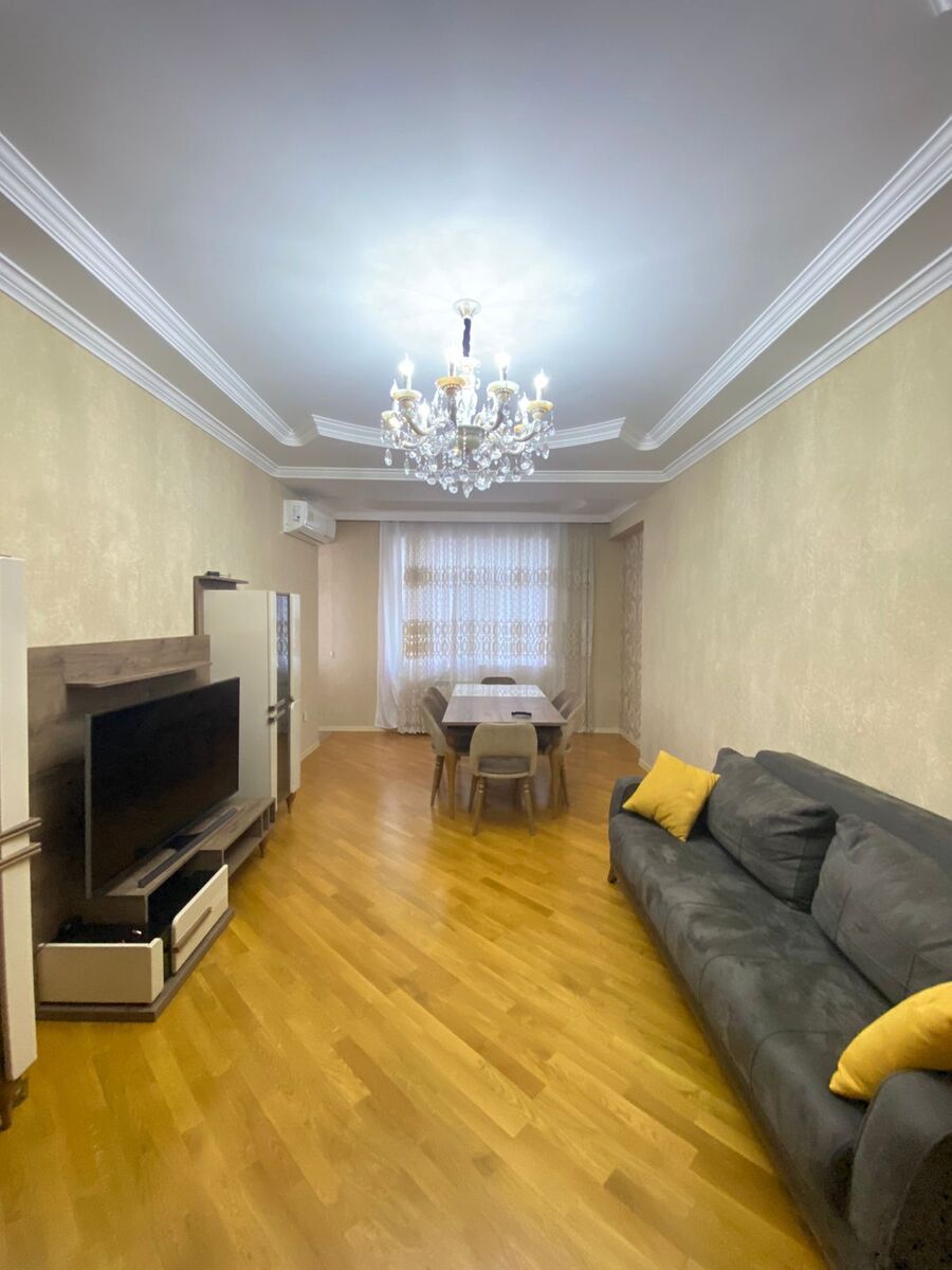 İcarəyə verilir 4 otaqlı yeni tikili 180 m² — Mənzil, Bakı (5)
