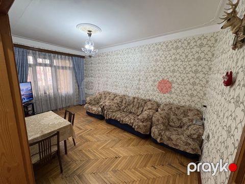 Satılır 3 otaqlı köhnə tikili 75 m²