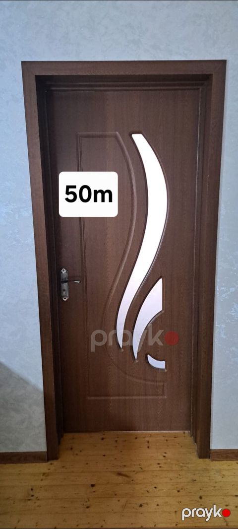 Məhsul: Taxta rəngli otaq qapıları (şüşəli dekorlu). - Material