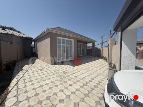 Satılır 3 otaqlı həyət evi/bağ evi 100 m²
