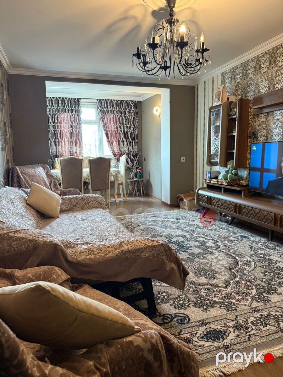 Satılır 3 otaqlı köhnə tikili 70 m² — Mənzil, Bakı (2)