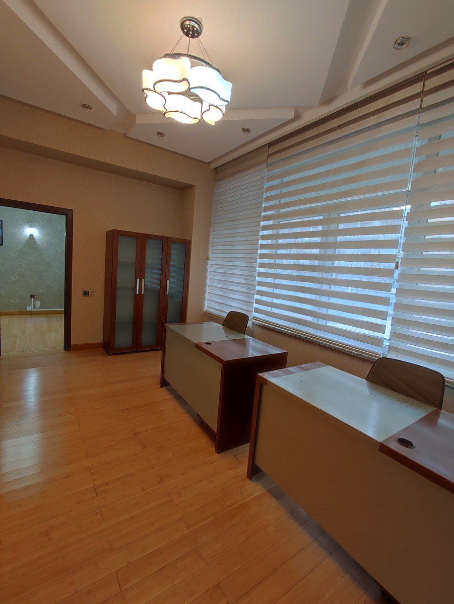 İcarəyə verilir 6 otaqlı ofis 200 m² — Ofis, Bakı (6)