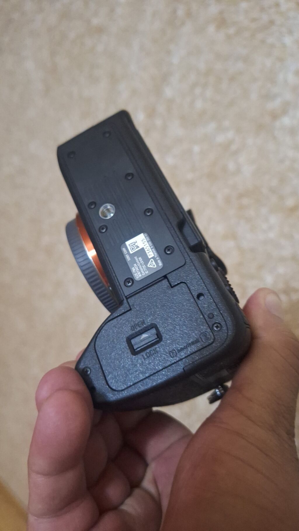 Sony Alpha a7 seriyalı tam kadr güzgüsüz fotoaparat (E-mount, body) - — Elektronika, Bakı (3)