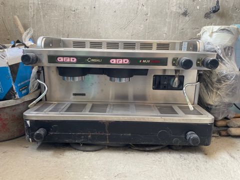 Qəhvə dəmləyən aparat Cimbali M21